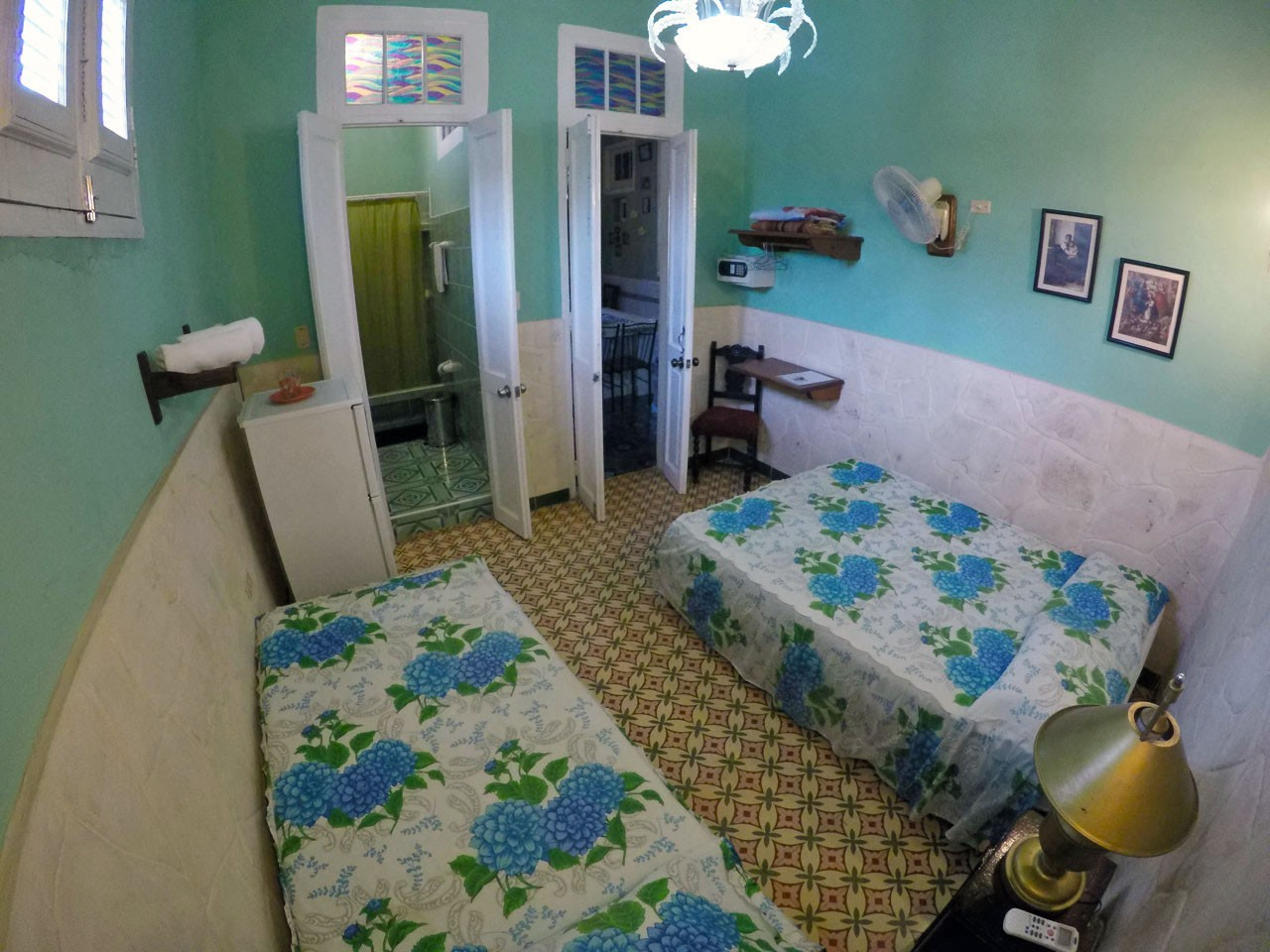 An image of Room 3 in Vista al Mar hostal in Old Havana